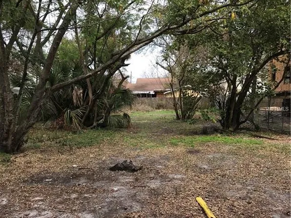 2008 E Thrace St, Tampa, FL 33605