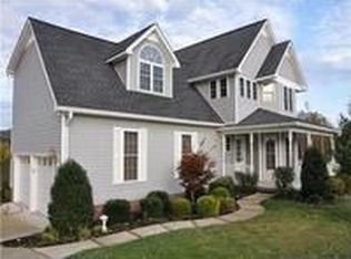 12 Fox Run Ln, Carthage, TN 37030