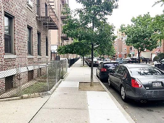 Rented by Douglas Elliman | media 4