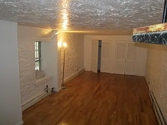 Rented by Aimee Grodanz, LREB