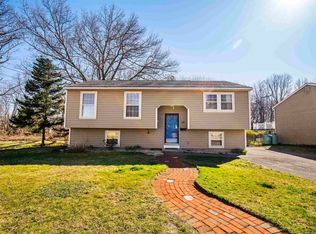 34 Alphonse St, Manchester, NH 03103