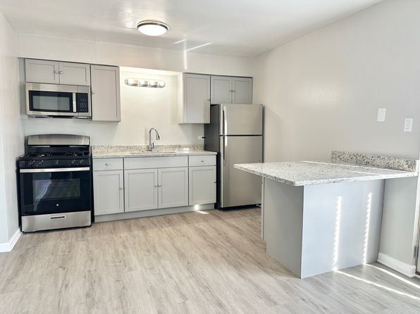 1721 E Roosevelt Rd APT 1