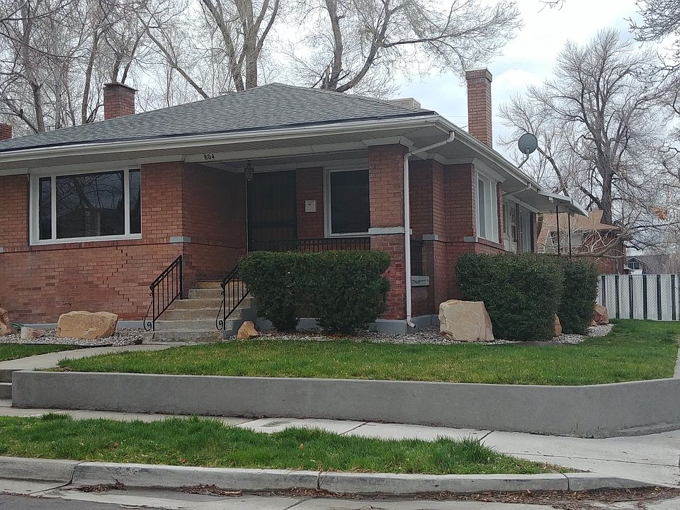 1st image of 804 E Downington Ave