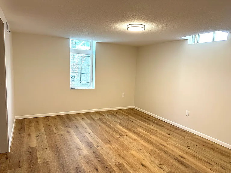832 N Waddington Ave — Photo 13