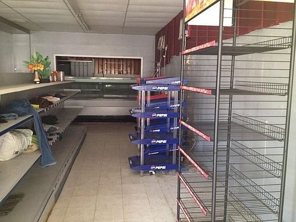 3rd image of 4709 Section Ave