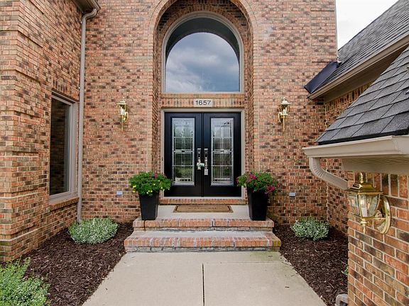 3rd image of 1657 Cypress Pointe Ct