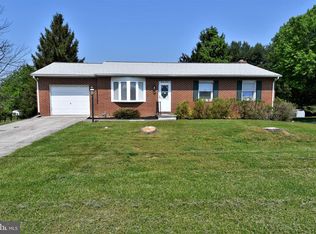 2012 Suffolk Rd, Finksburg, MD 21048