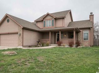 324 Santa Fe Dr, Baldwin City, KS 66006