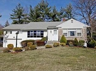 35 Aspen Rd, New Rochelle, NY 10804