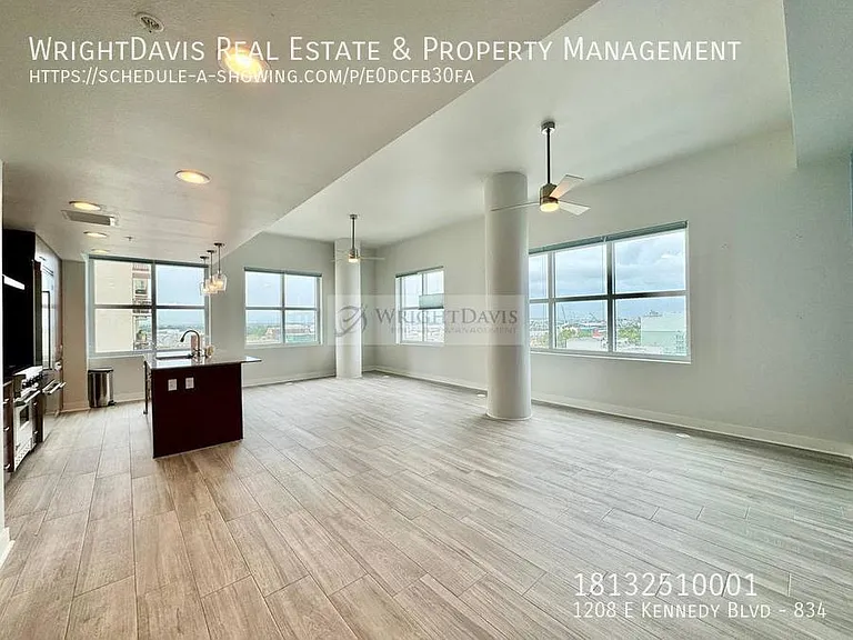 1208 E Kennedy Blvd #834 — Photo 2