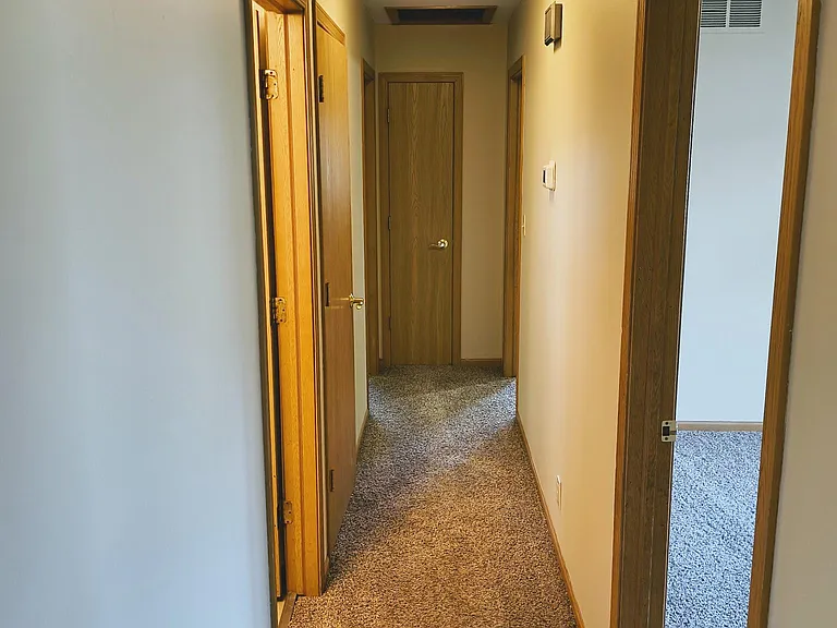 2515 N Main St — Photo 6