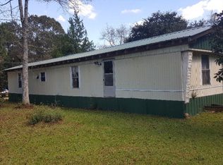 1038 Raborn Rd, McComb, MS 39648