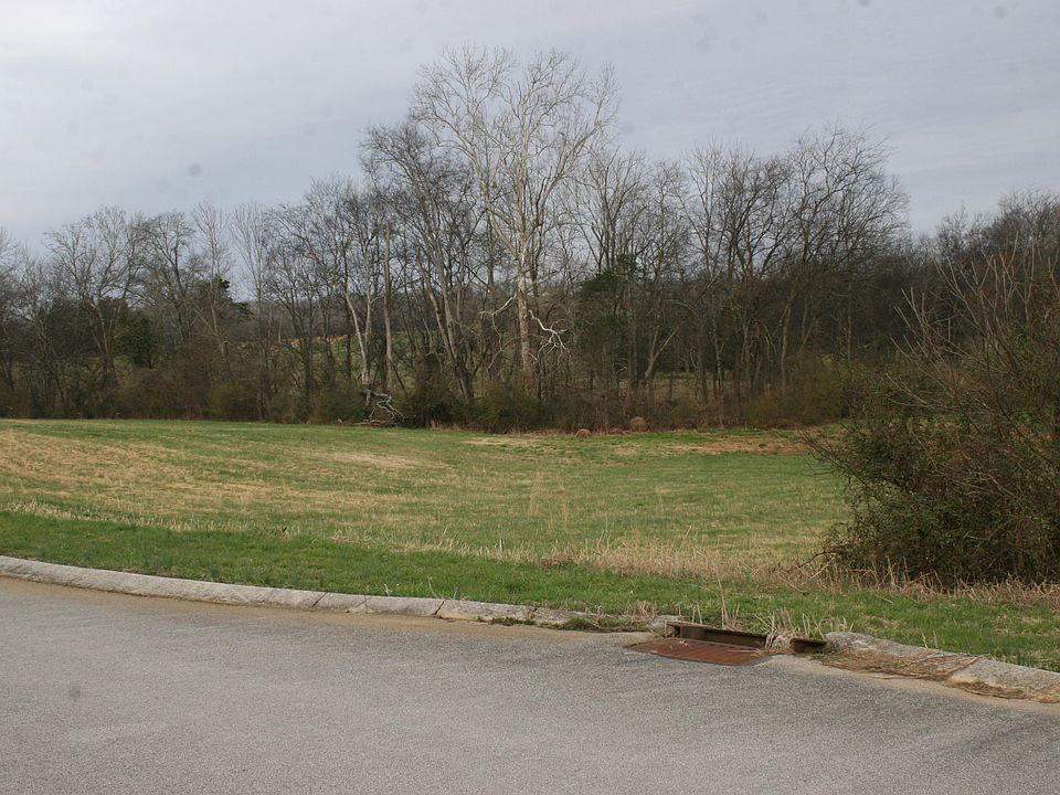 1st image of Old Hickory Cir
