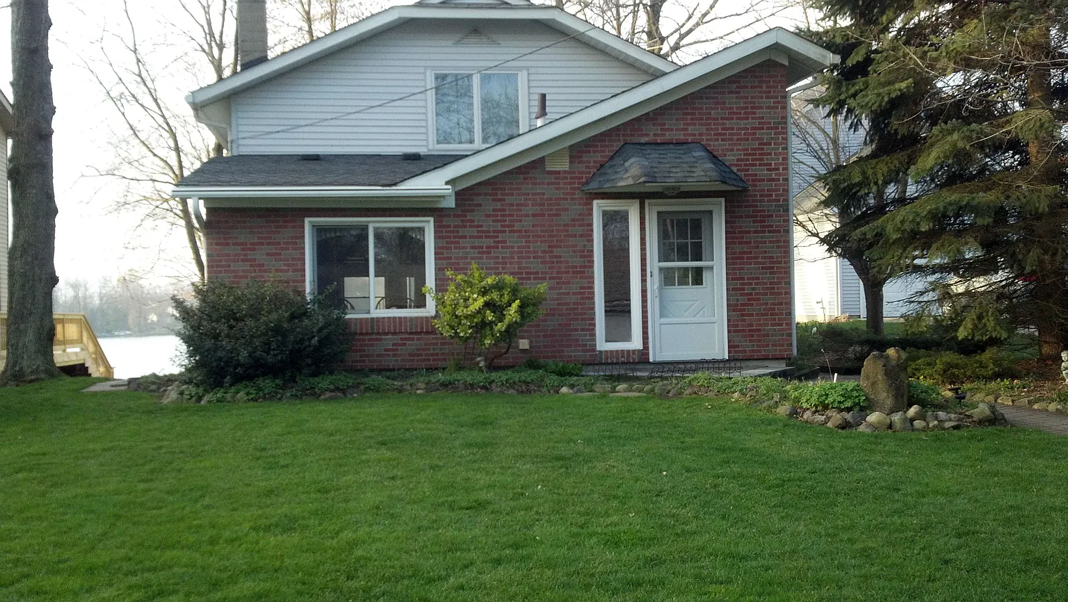 1523 Tipton Rd photo 1