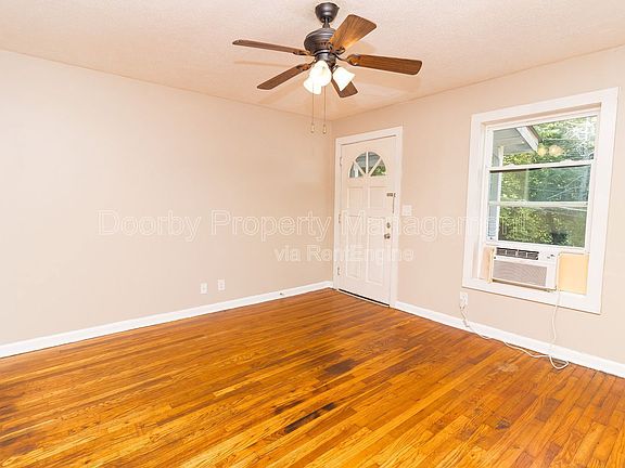 4th image of 2215 Allin St Unit A
