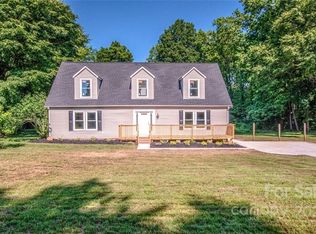 350 Flower House Loop, Troutman, NC 28166