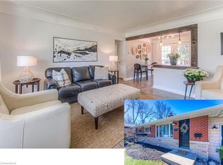 55 Cardinal Cres S, Waterloo, ON N2J2E6