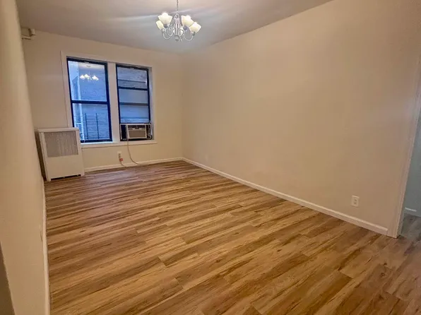 316 West 94th Street image 17 of 22