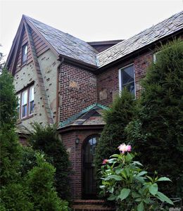 88-61 62nd Dr, Rego Park, NY, 11374