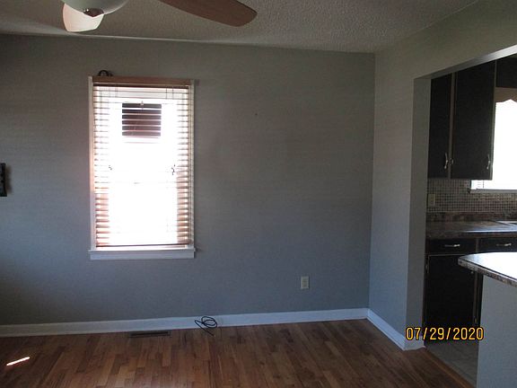 3rd image of 705 E Palmetto St