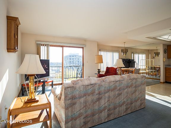 4th image of 1480 Jefferson St APT 604