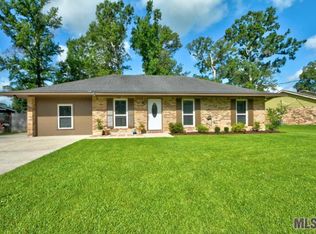 10237 Lake Park Ave, Gonzales, LA 70737