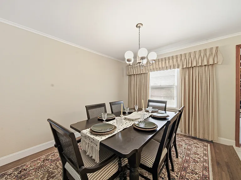 4972 S Madison Ave — Photo 3