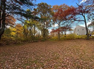 75 Grant St, Attleboro, MA 02703