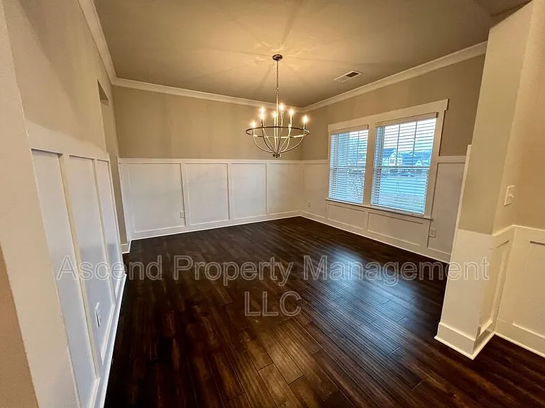 8592 Kensley Ln — Photo 3