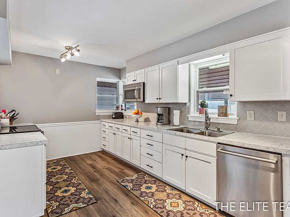 5th image of 717 Hubbard St NE