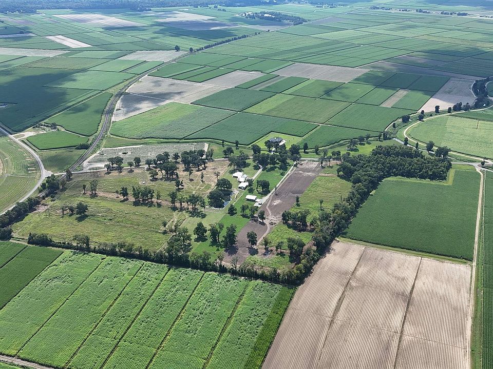 2nd image of 7622 Rosehill Rd