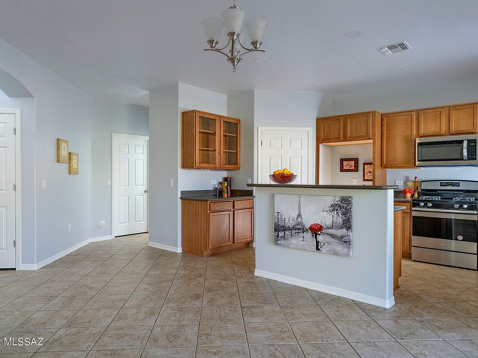1st image of 448 W Corte Calza