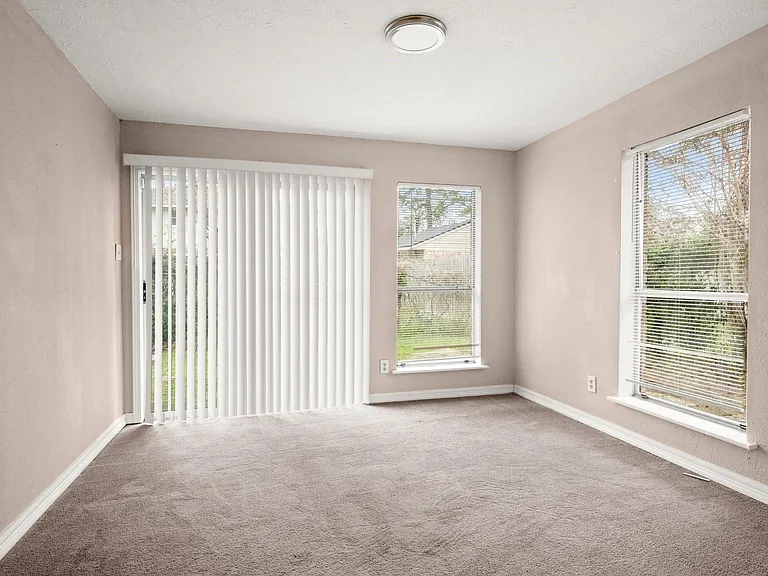 706 Shenandoah Dr — Photo 25