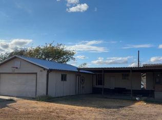 701 E 4th St, Panhandle, TX 79068