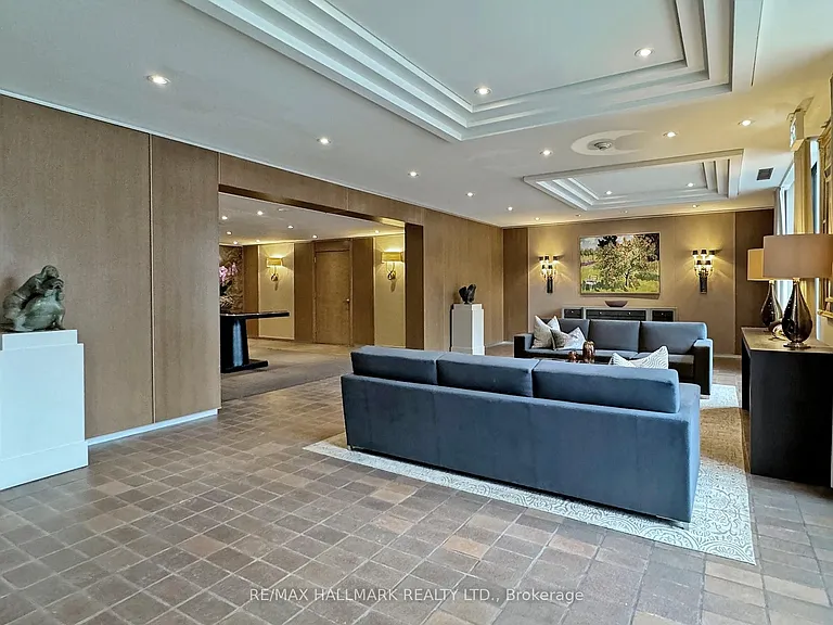 619 Avenue Rd #201 — Photo 7