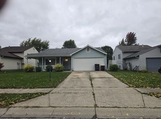 6607 Pine Meadows Ln, Fort Wayne, IN 46835