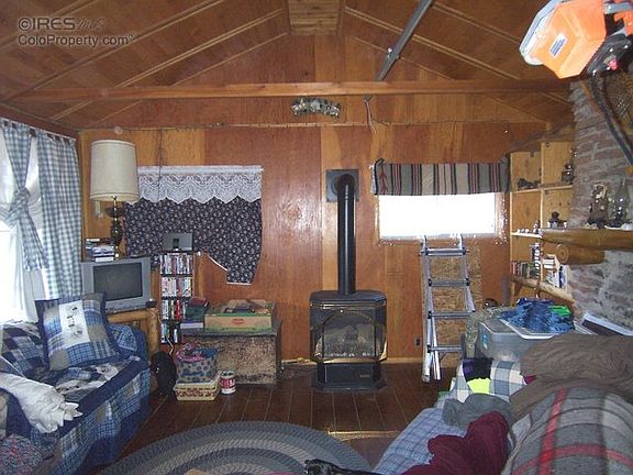 4th image of 470 Creekwood Trl