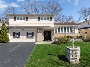 1349 N Hamlin Ave, Park Ridge, IL 60068