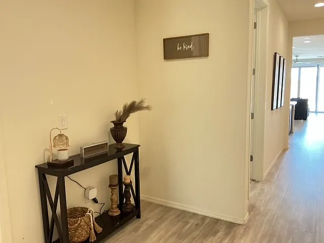 4 bed, 1721 sqft, $2,700 — Photo 2