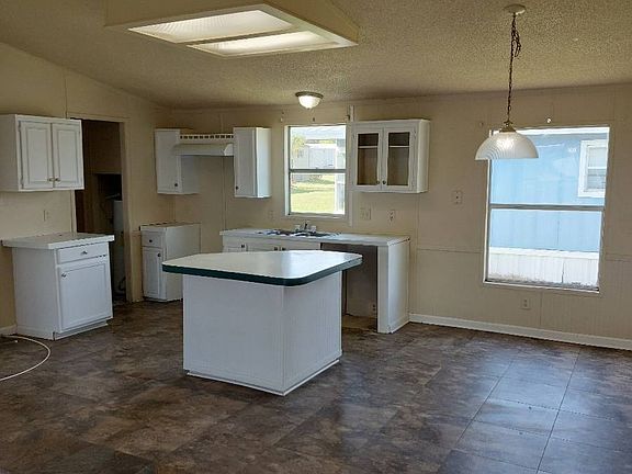 2nd image of 4329 W Park Row Blvd #42