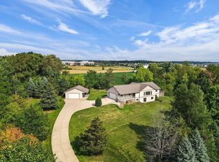 2662 Bailey Rd, Sun Prairie, WI 53590