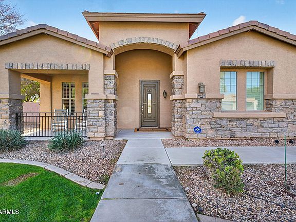 2nd image of 11635 E BELLFLOWER Drive