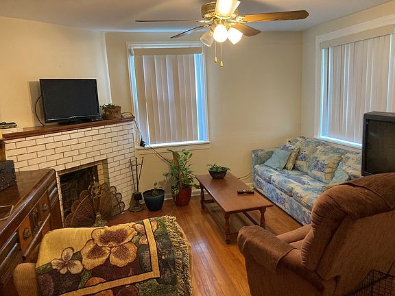 3rd image of 1202 Main St
