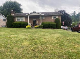 226 Prudential Dr, Beckley, WV 25801