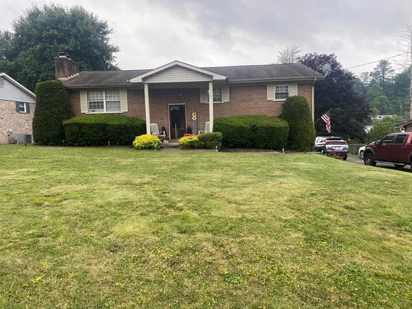 226 Prudential Dr, Beckley, WV 25801