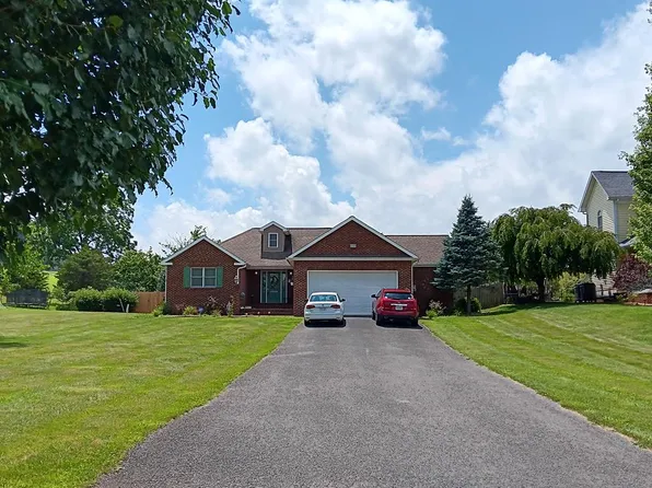 65 Viers Ct, Lebanon, VA 24266