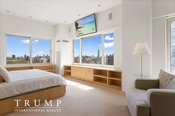 Rented by Trump International Realty | media 8