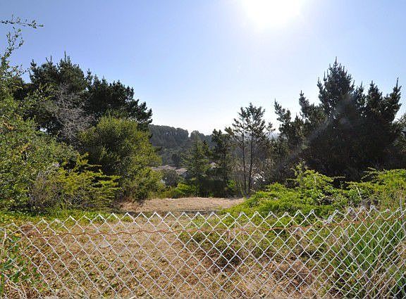 5th image of 128 Oxford Ln