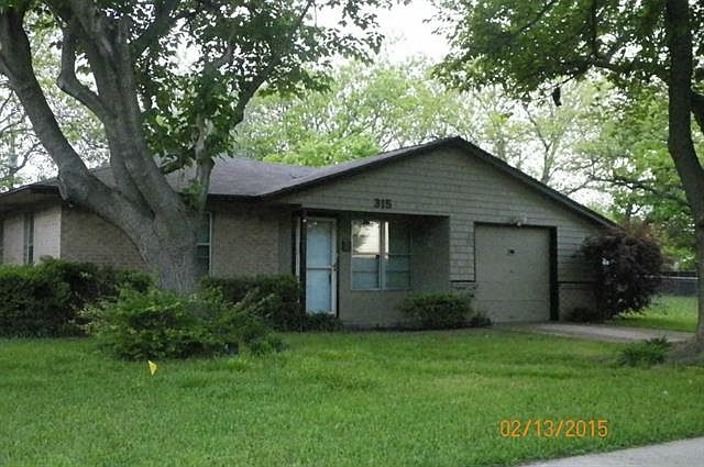 1st image of 315 Phillip St
