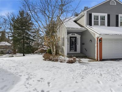 51 Arbor Dr, Providence, RI, 02908